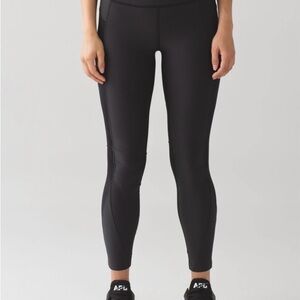 Women’s size 4 Lululemon Sleet Sprinter Tight